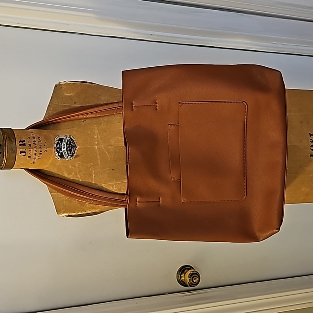 ANTIK KRAFT Shoulder Tote  and suede inner. Multi pockets.